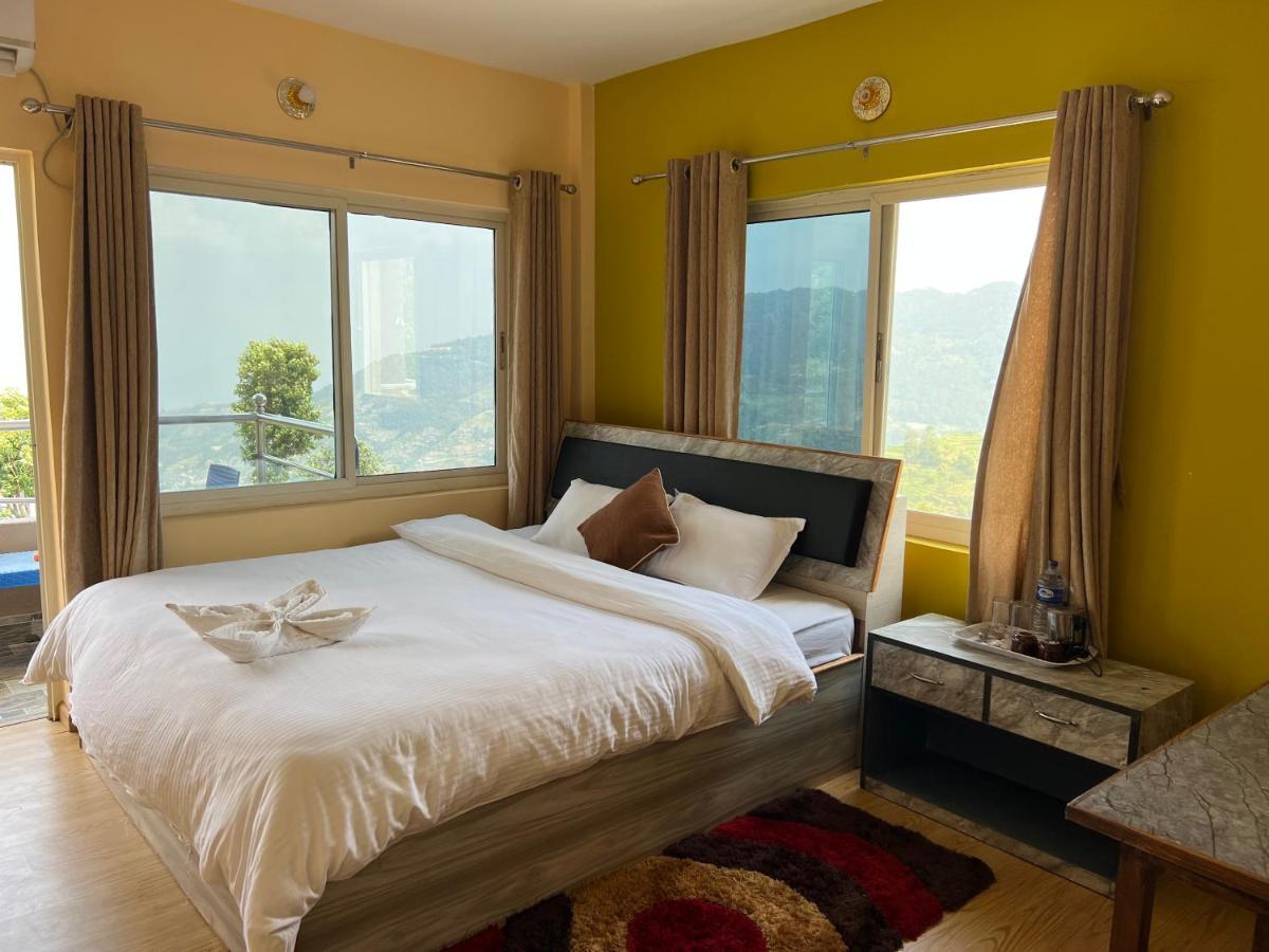Hotel Village View נגאקוט מראה חיצוני תמונה