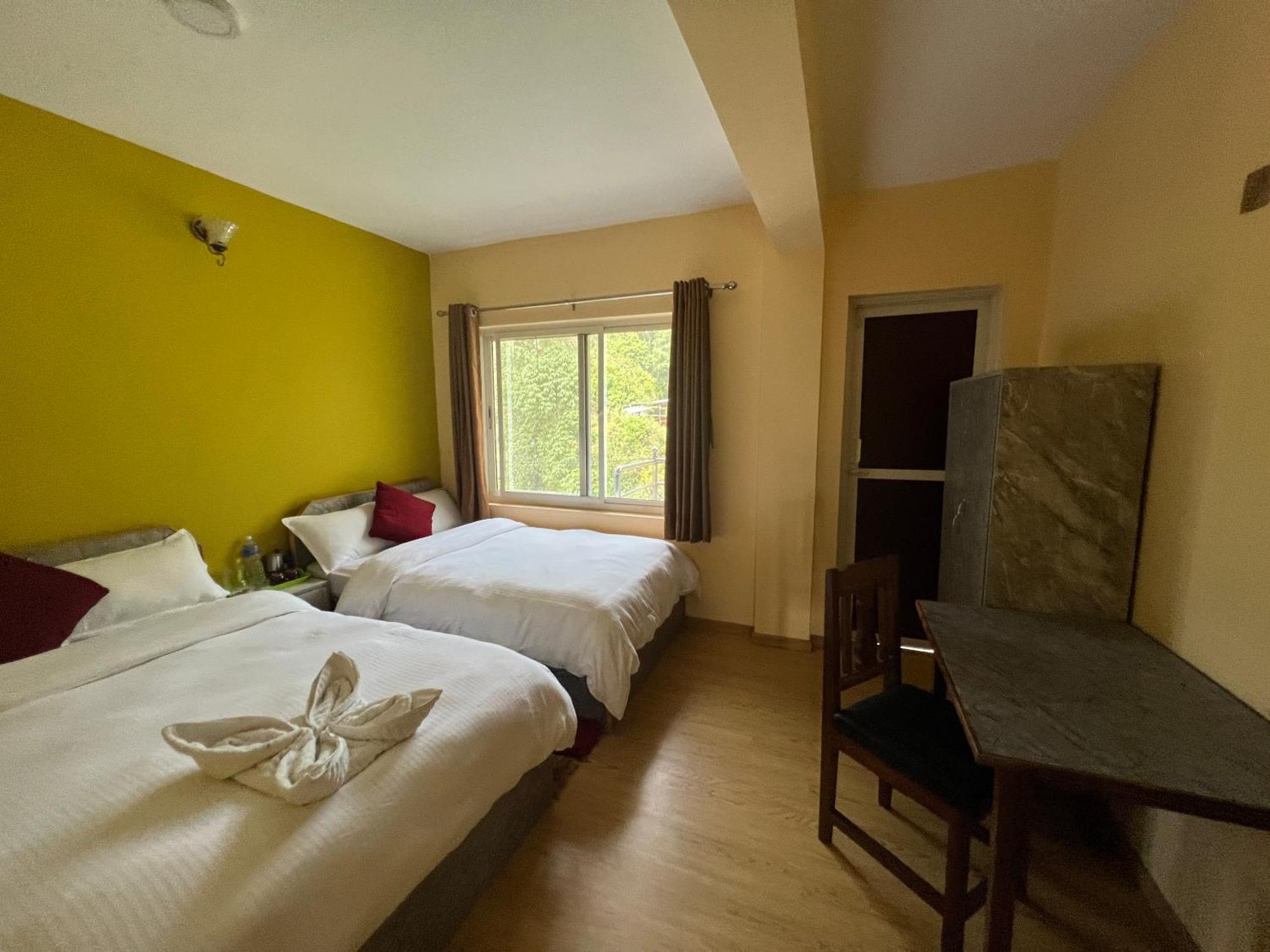 Hotel Village View נגאקוט מראה חיצוני תמונה